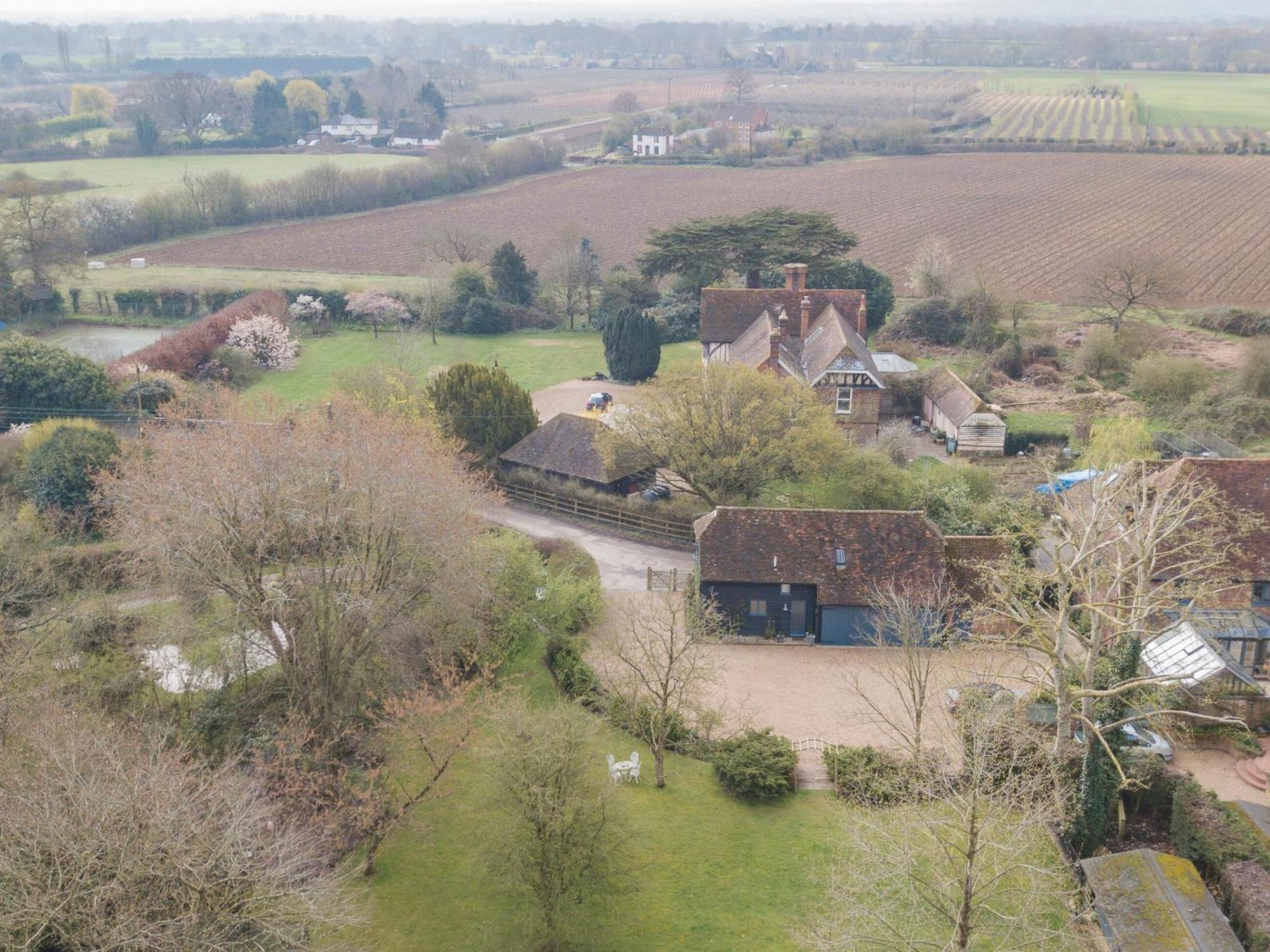 Woolhouse Barn Villa Hunton  Bagian luar foto
