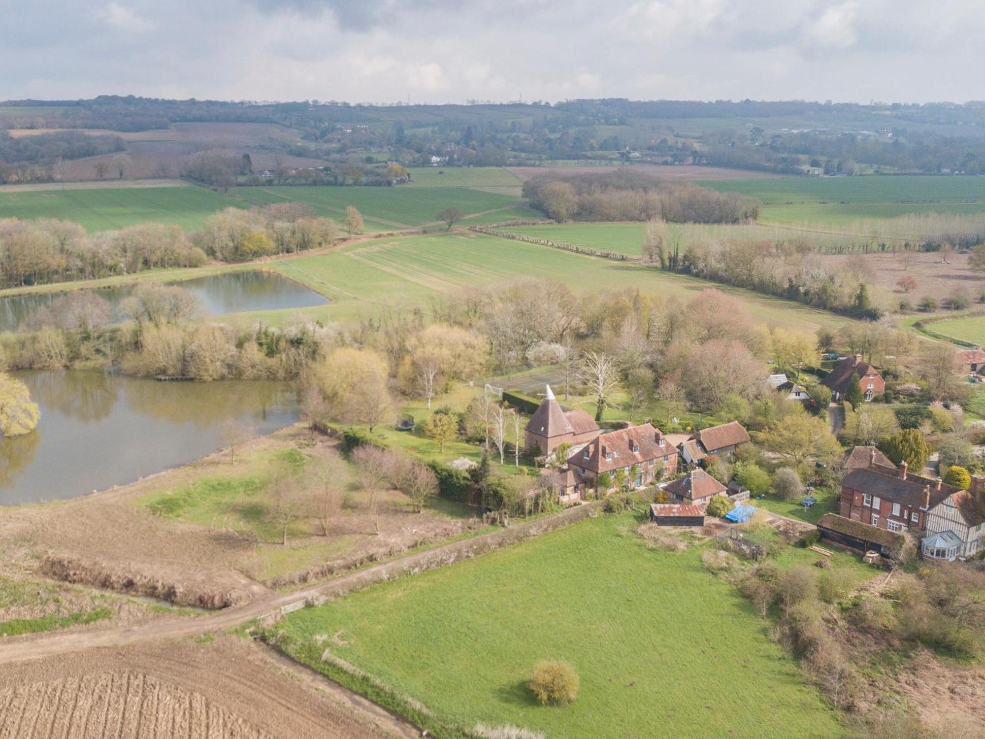 Woolhouse Barn Villa Hunton  Bagian luar foto