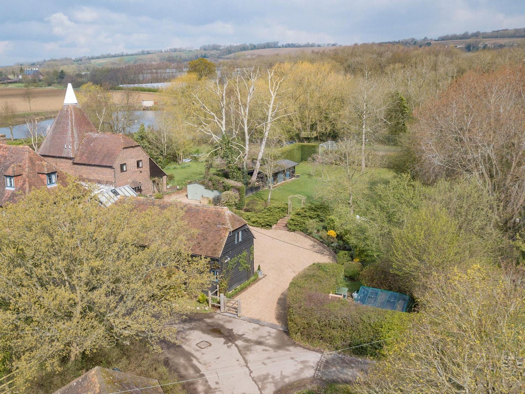 Woolhouse Barn Villa Hunton  Bagian luar foto